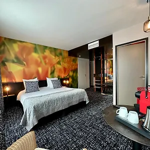 4* Hotel La Paix Contemporain Centre