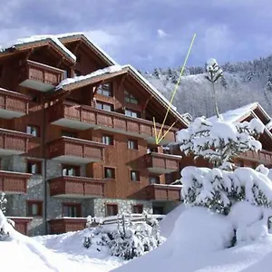 Résidence Pierre&vacances Premium Les Fermes De 4*, Méribel France
